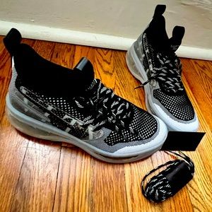 Valentino Sneakers Practically New Size 43